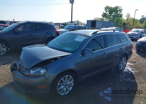 2013 Volkswagen Jetta Sportwagen 2.0L Tdi z USA, uszkodzony, nr VIN 3VWPL7AJ4DM613955